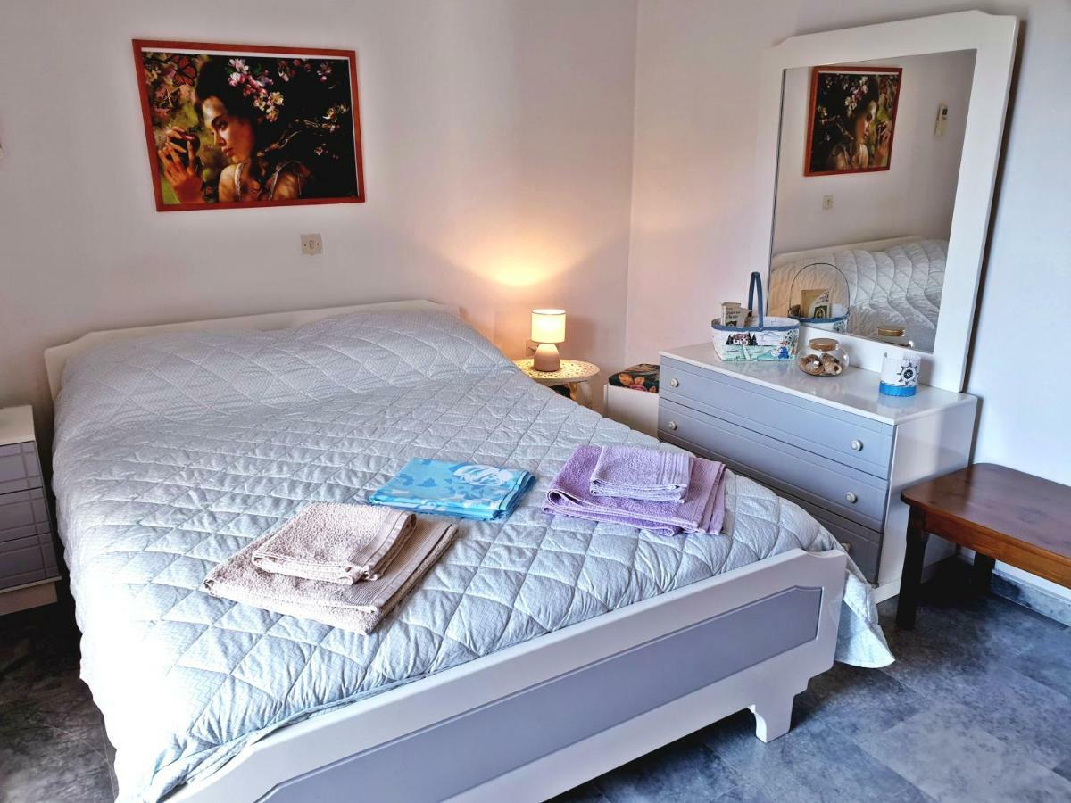 לוטרה אוריאס אלניס Myrto'S Apartment No15 מראה חיצוני תמונה